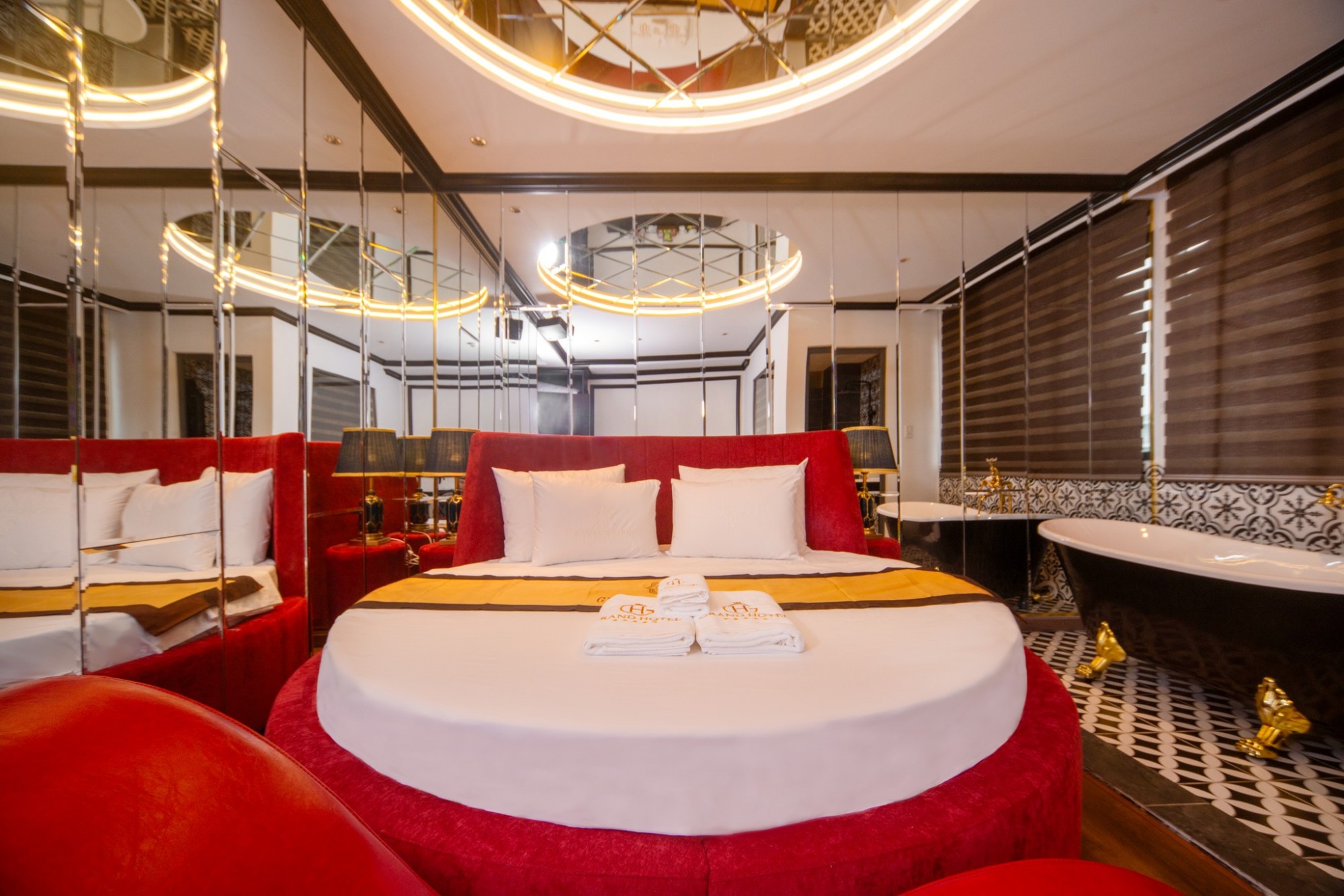 Grand Hotel Gò Vấp